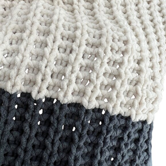 POL Chenille Colorblock Turtleneck Sweater Orange Ivory Size Medium - Picture 12 of 13